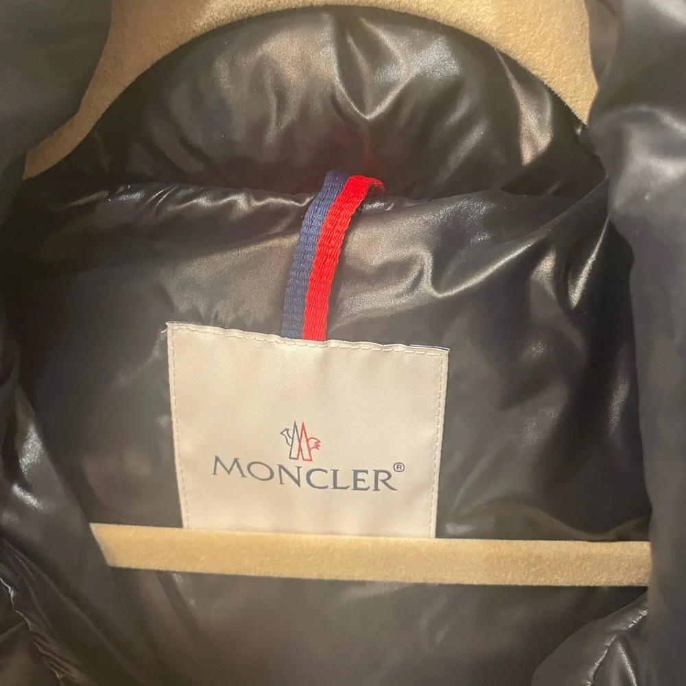 Moncler puffy black jacket size 0 - Picture 2 of 6